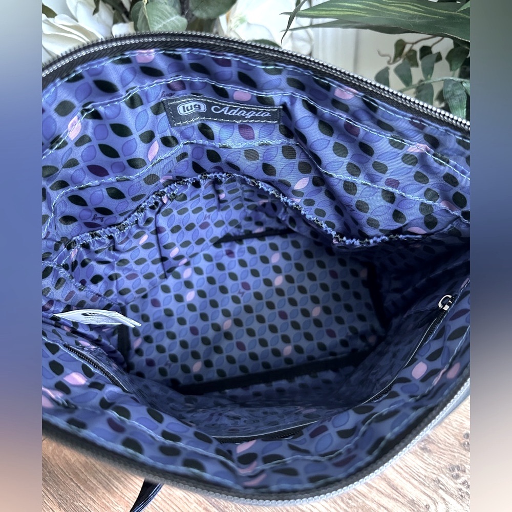 Lug 2 Pc. Bundle Blue Leaf Mambo Crossbody & Blue Leaf Adagio Crossbody Bags - Picture 5 of 16
